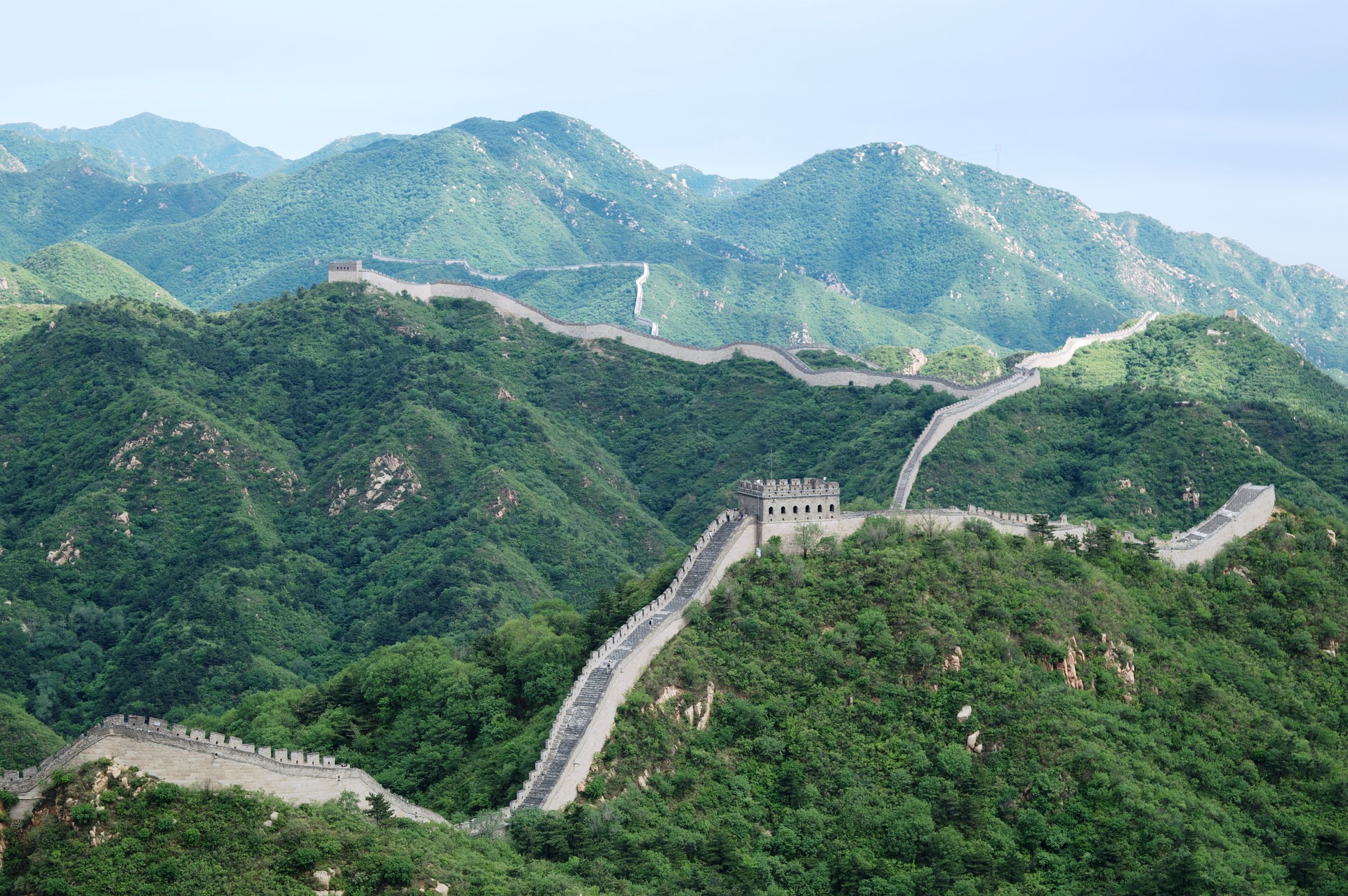 Китайская стена. Великая китайская стена. Великая китайская стена с высоты птичьего полета. Великая китайская стена сверху. Великая китайская стена (Северный Китай).